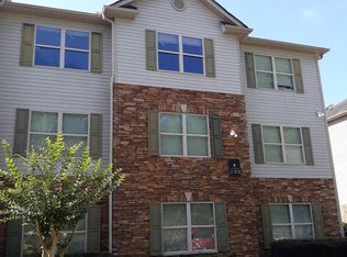 6202 Fairington Club Dr, Lithonia, GA 30038