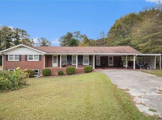 6670 Marlin Dr, Lithia Springs, GA 30168