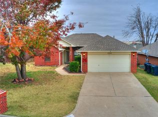 12305 NW 3rd St, Yukon, OK 73099
