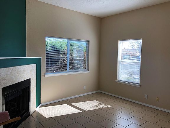 4th image of 6701 Everitt Ct NW