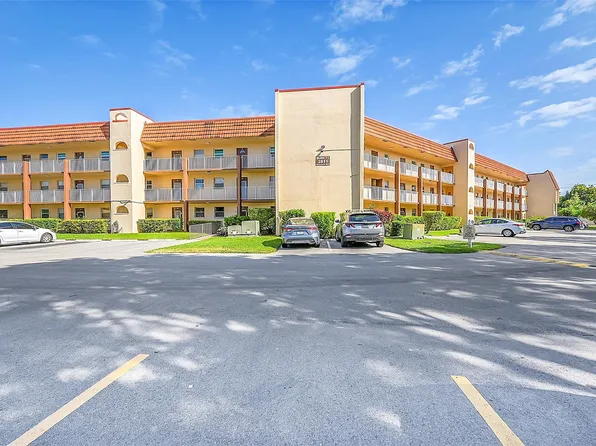 2811 N Pine Island Road #111, Sunrise, FL 33322