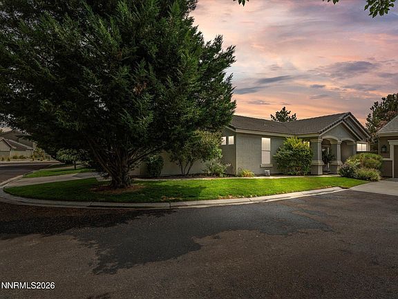 2nd image of 10465 Summershade Ln