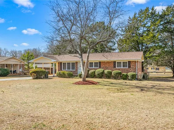 607 Lebanon Rd, Mebane, NC 27302