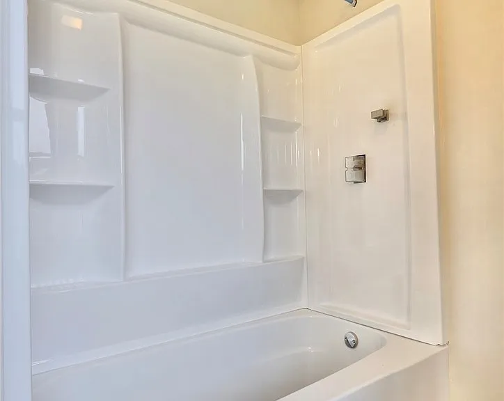 401 Brinton Ave — Photo 22