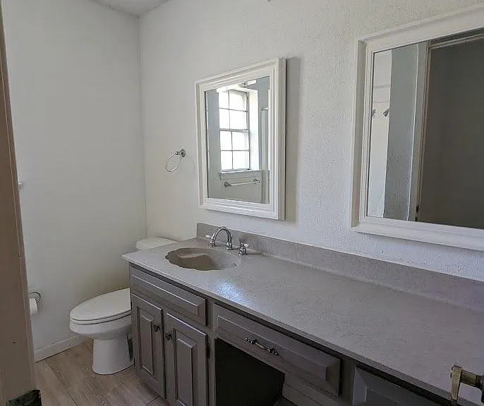 Hall Bathroom