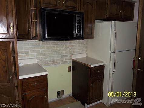 4th image of 697 Marvin Ave