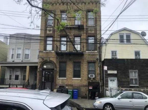 1723 Taylor Ave, Bronx, NY 10460