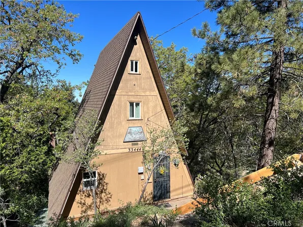 33444 Falling Leaf Dr, Green Valley Lake, CA 92341