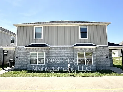 779 S Rupple Rd #2 Photo 1