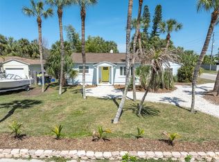 260 40th Ave, Saint Pete Beach, FL 33706