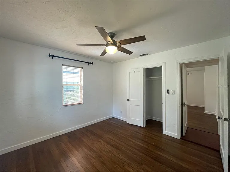4221 Burlington Ave N — Photo 22