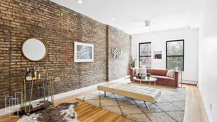 Sold by Garfield Realty  | media 12