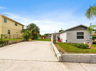 1481 W 31st St, Riviera Beach, FL 33404