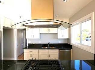 645 Glenneyre St APT A, Laguna Beach, CA 92651