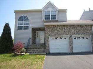 41 Woodpecker Way, Marlboro, NJ 07746