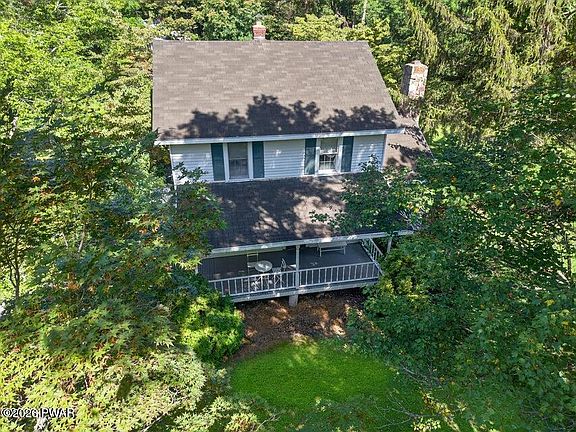 3rd image of 106 Orben Ln