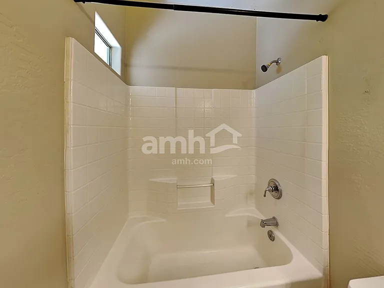 5202 W Sunland Ave — Photo 18
