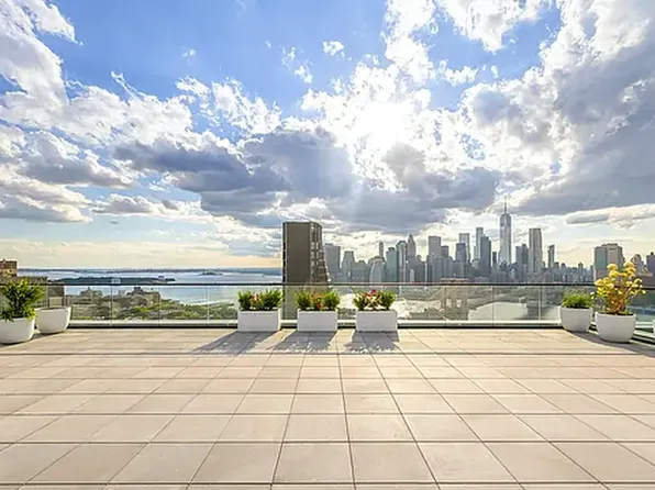 69 Adams Street image 10 of 22