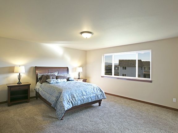 5th image of 212 Ames St NE Lot 31