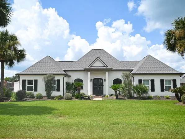 219 Bienville Blvd, Bourg, LA 70343