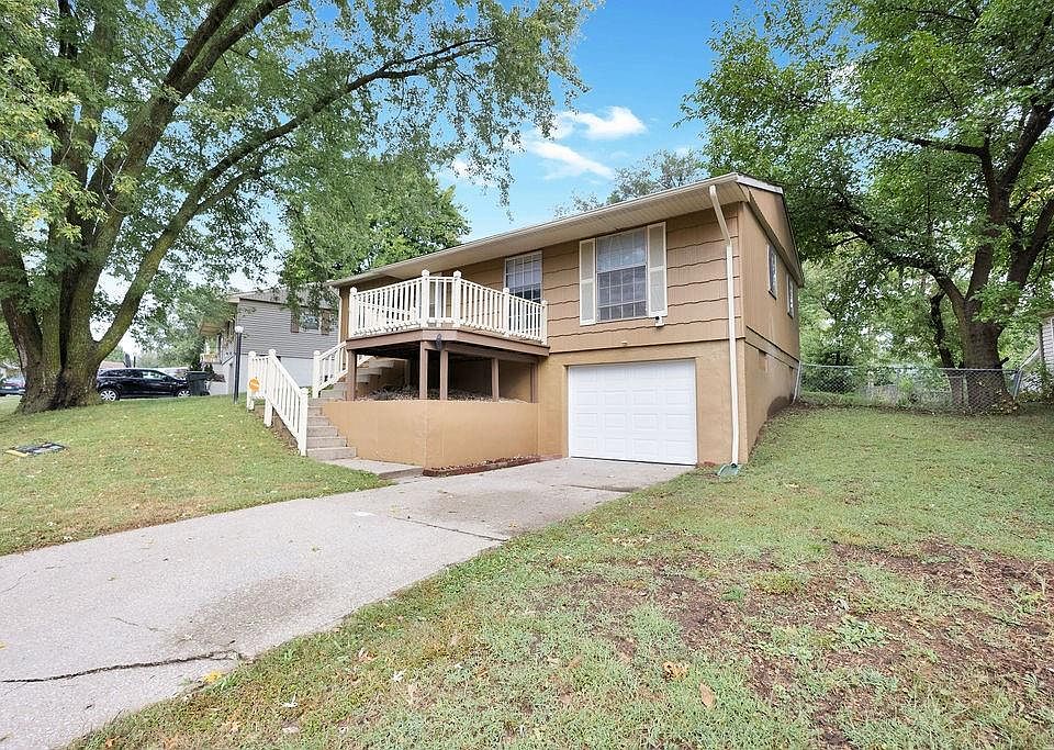 5401 Cranberry Hill Cir, Saint Joseph, MO 64503 | Zillow