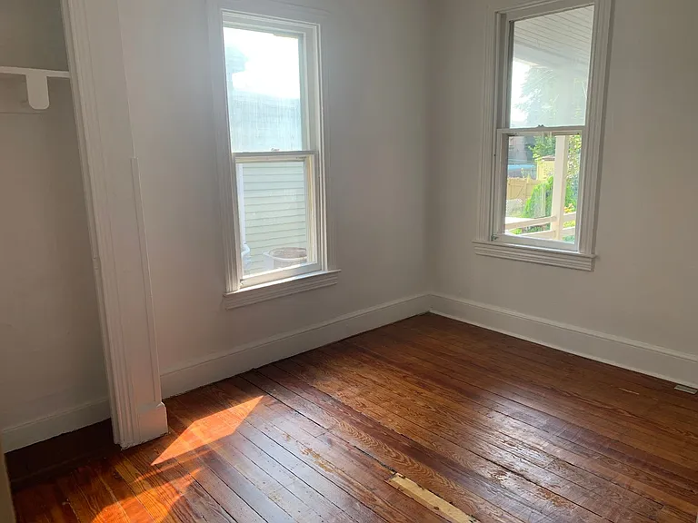 620 Company St — Photo 18