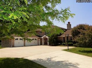 7118 Grafton Rd, Valley City, OH 44280