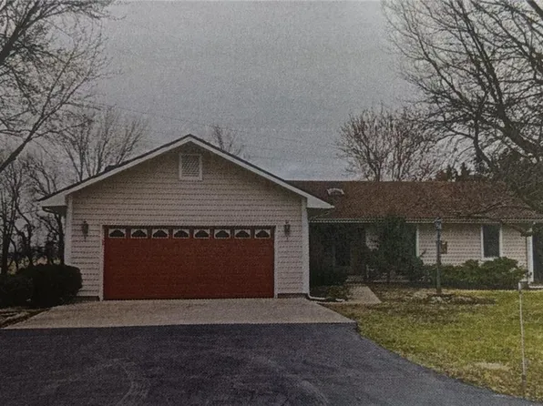 26463 W 322nd Ter, Paola, KS 66071