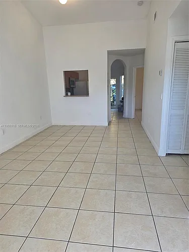 124 NE 13th Ave #21 Photo 1