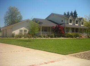 8747 Briskin Dr, Elk Grove, CA 95624