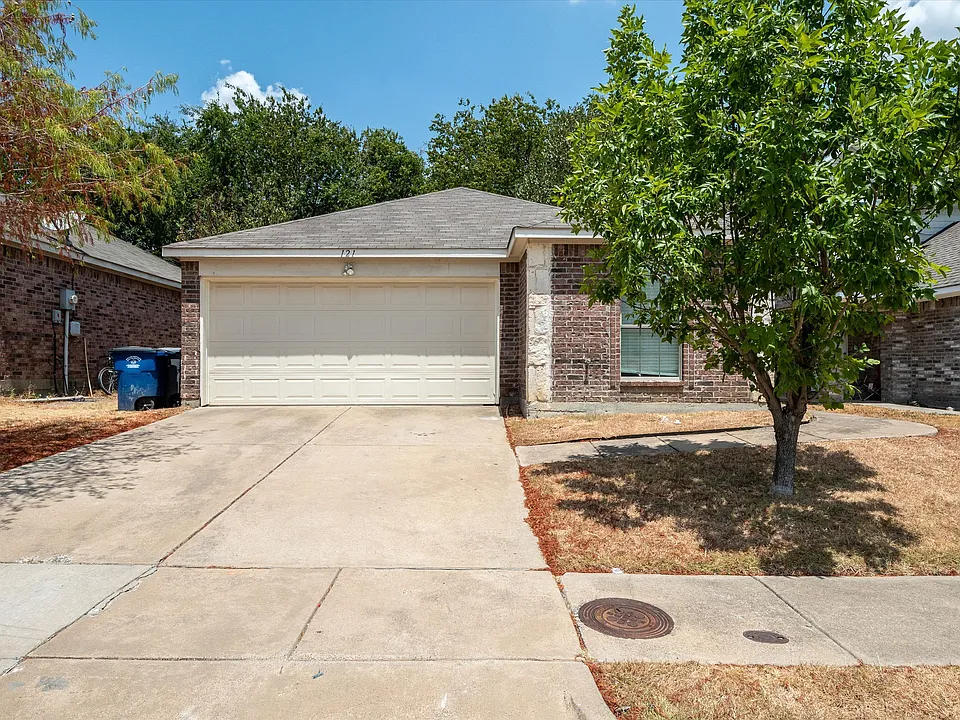 121 Cliff Heights Cir