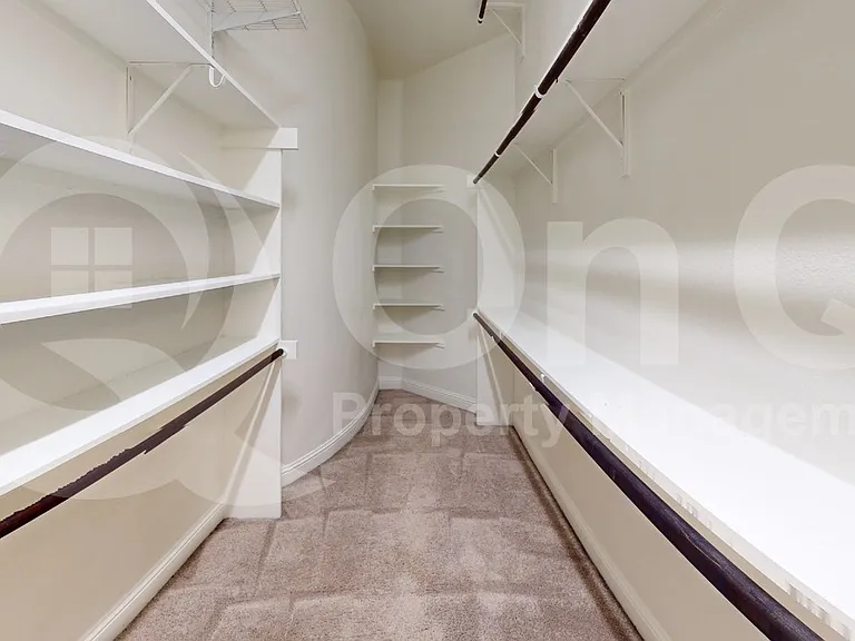 901 Colby Dr — Photo 27