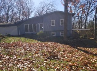 128 Grove Dr, Sparta, MO 65753