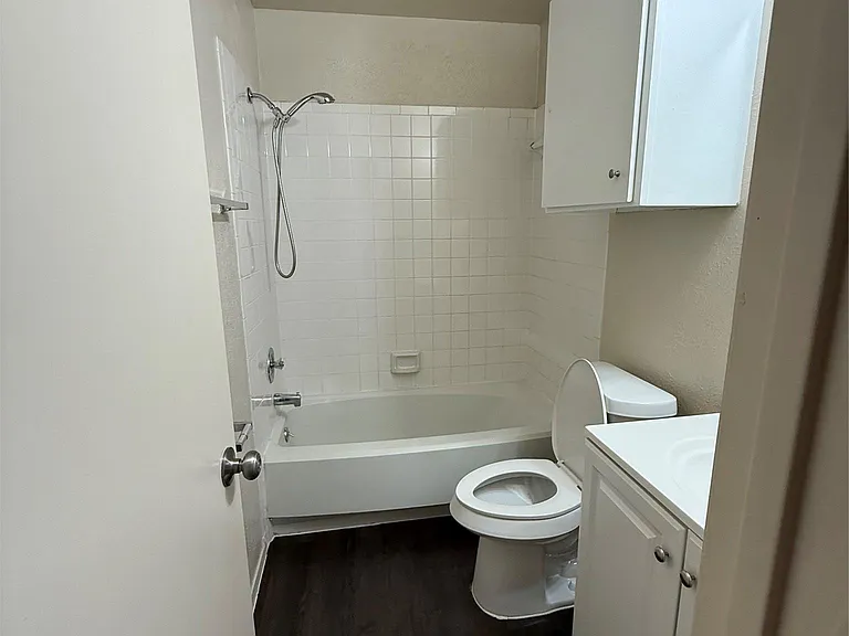 2712 Cameron Loop — Photo 17