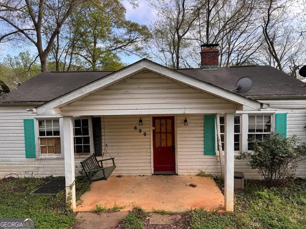 699 NW Hillcrest Dr, Gainesville, GA 30501