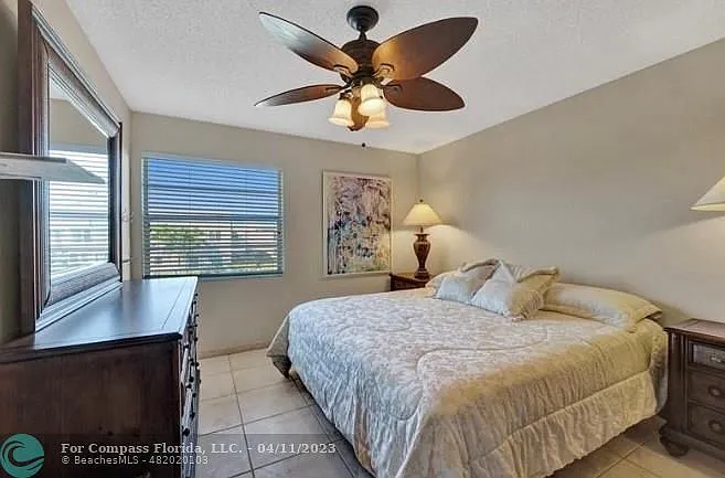 188 Burgundy Dr — Photo 6