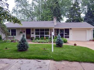 4410 Hillcrest Dr, Madison, WI 53705