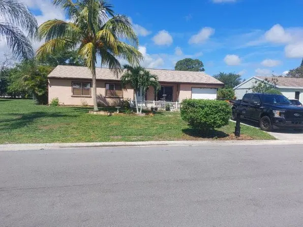 1752 SE Burgundy Lane, Port St Lucie, FL 34953