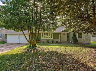 2364 S Wallis Smith Boulevard, Springfield, MO 65804