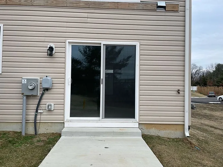 351 Ashby Commons Dr — Photo 10