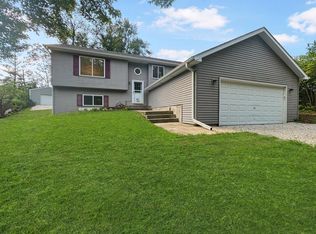 W182 Tulip Dr, Genoa City, WI 53128