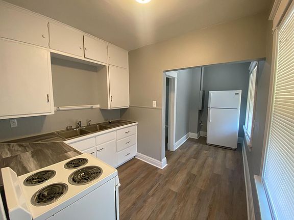 3rd image of 701 N 25th St #B
