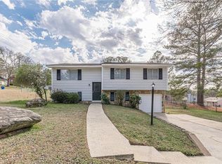 3025 Creel Rd, College Park, GA 30349