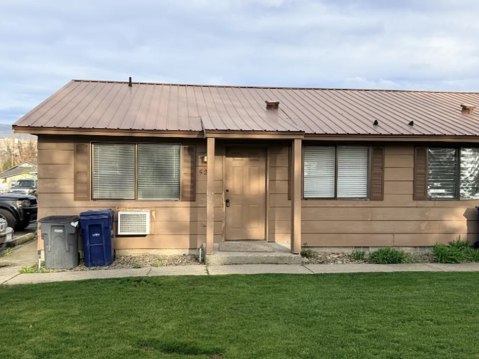 511 Ramona Ave