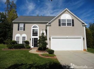 3401 Cherrybrook Dr, Jamestown, NC 27282