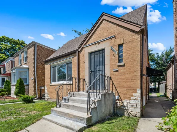 10040 S Vernon Ave, Chicago, IL 60628