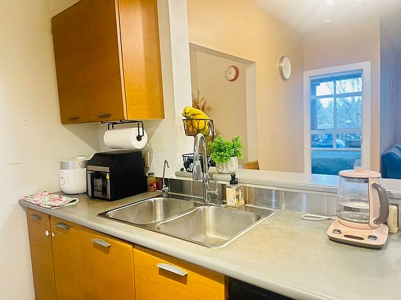 2nd image of 9233 Ferndale Rd #310