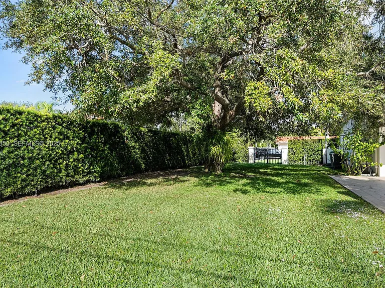 7360 SW 115th St — Photo 45