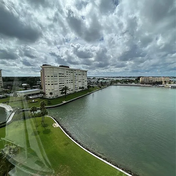 4775 Cove Cir #1202 — Photo 3