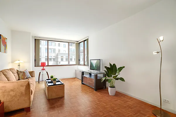 Rented by Compass | media 8